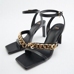 ZARA Heeled Black Leather Sandals Chunky Gold Chain Detail